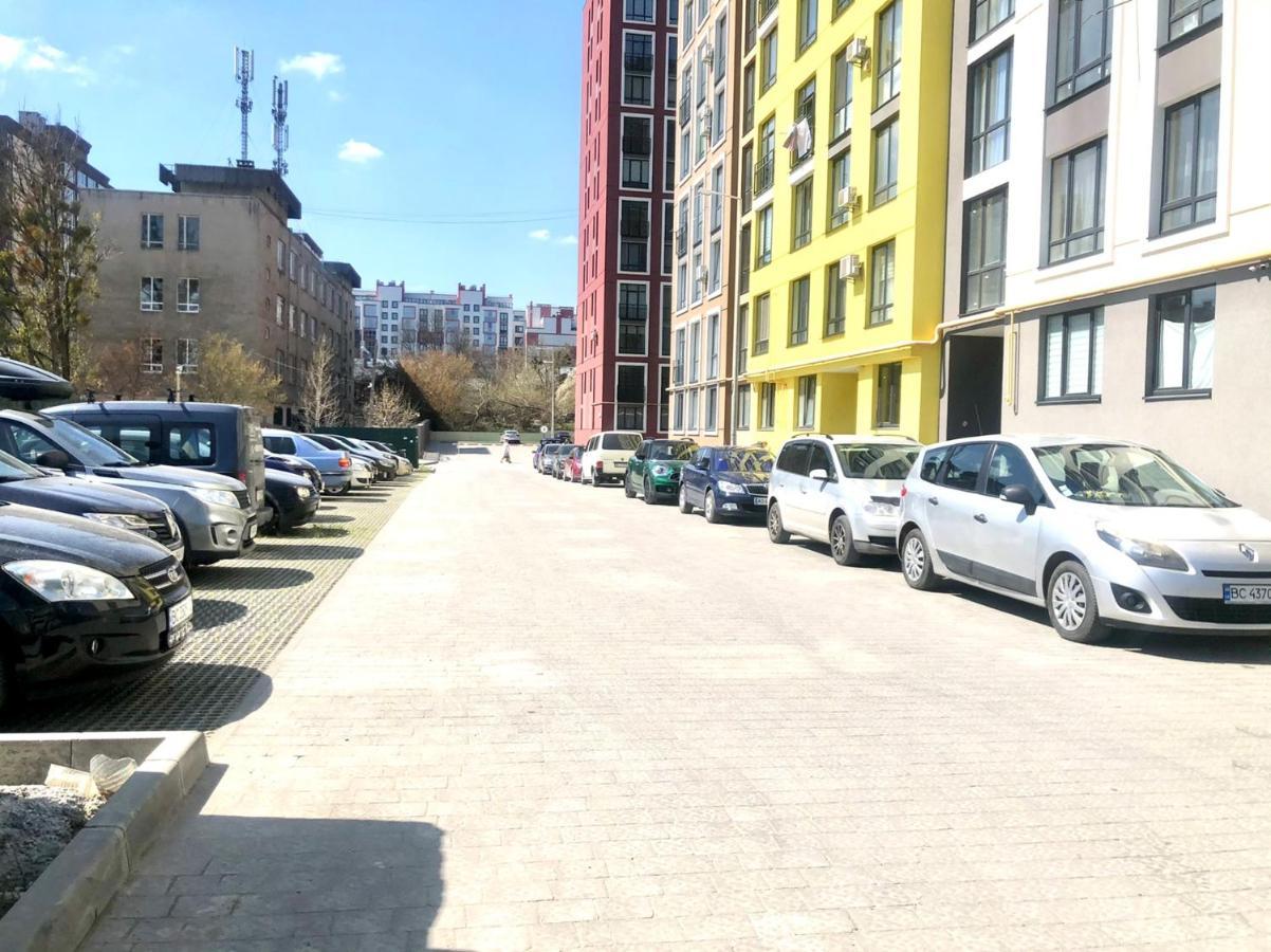 Osapart Hotel In A Complex Semycvit 2 Lwów Zewnętrze zdjęcie