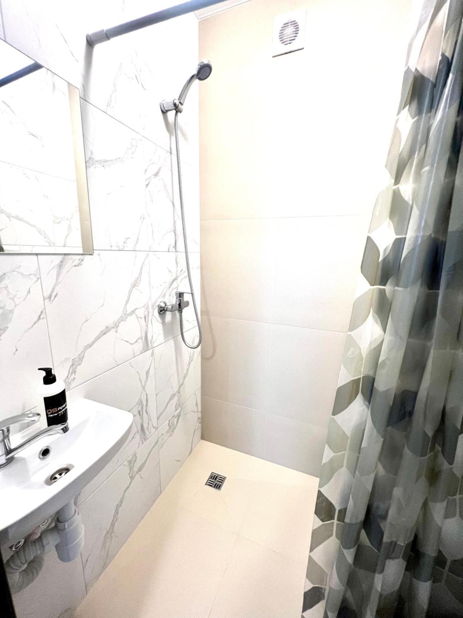 Osapart Hotel In A Complex Semycvit 2 Lwów Zewnętrze zdjęcie
