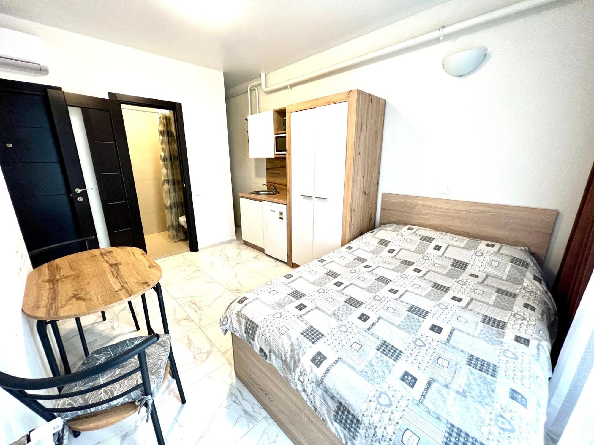 Osapart Hotel In A Complex Semycvit 2 Lwów Zewnętrze zdjęcie